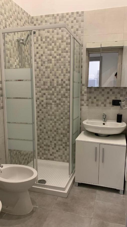 Miris Apartment Fast Comfortable Naples Airport Capodichino 25 Minutes Walk Self Check-In Экстерьер фото